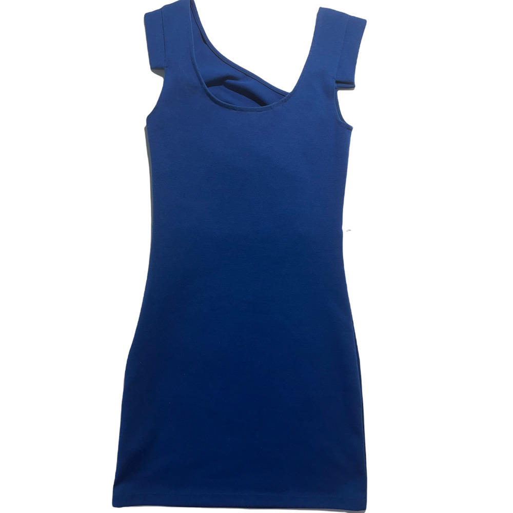 Bebe Dress - Picture 2 of 9